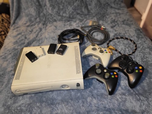 Microsoft xbox 360 console - microsoft, 3