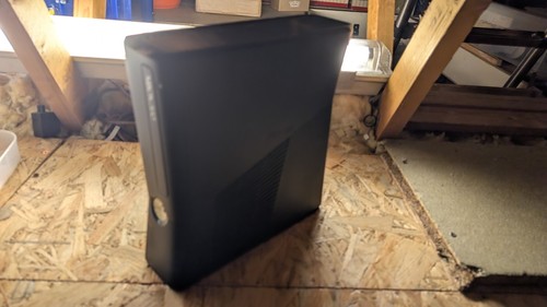 Xbox 360 slim - xbox, console