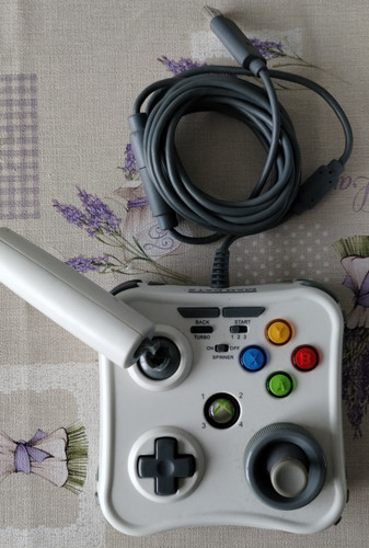 Broken mad catz xbox 360 - broken,